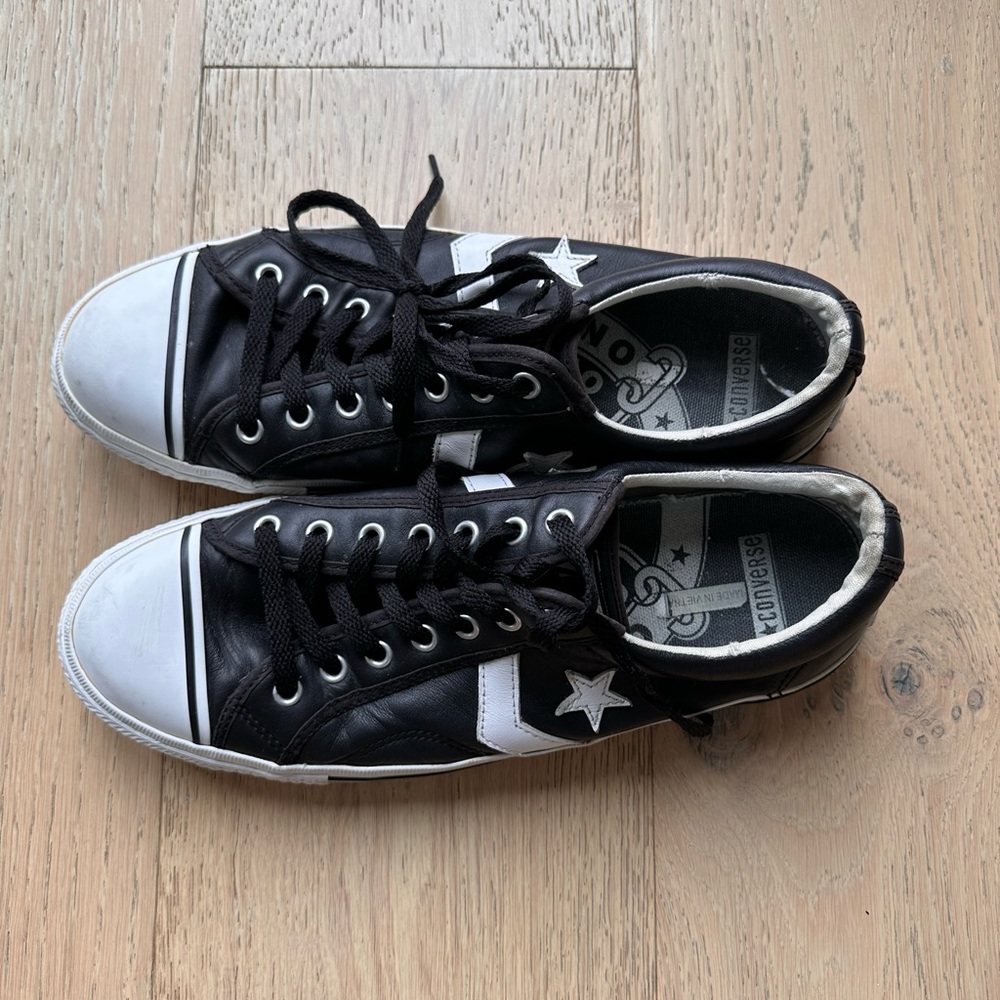 Men’s Black Leather Converse